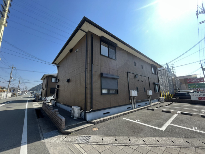 ハイツ　ミウラ