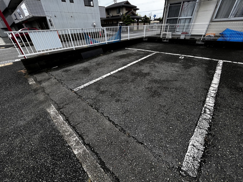 駐車場 写真4