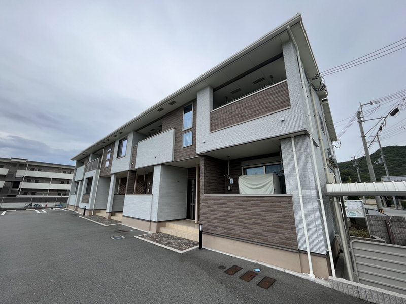 物件番号:1058305034 ペット飼育可能物件！猫もOK。エアコン２台ついてます。仁豊野駅徒歩10分。