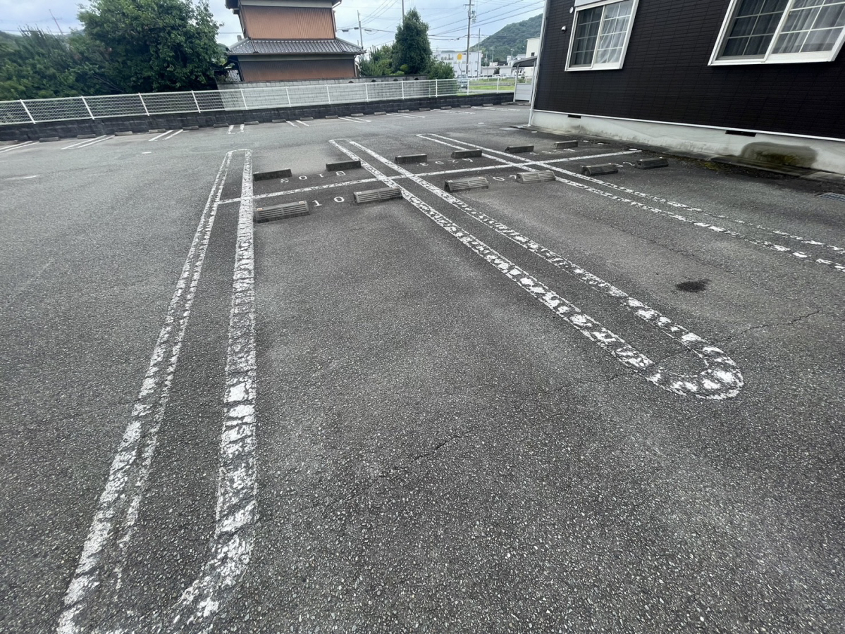 駐車場 写真37