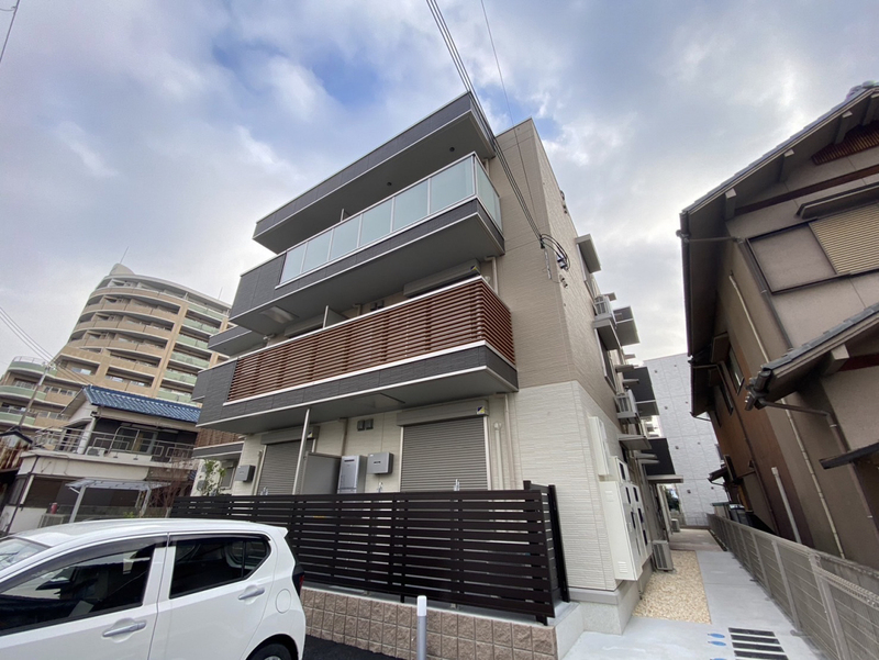 D-Place安田