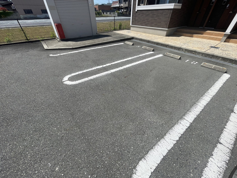 駐車場 写真32