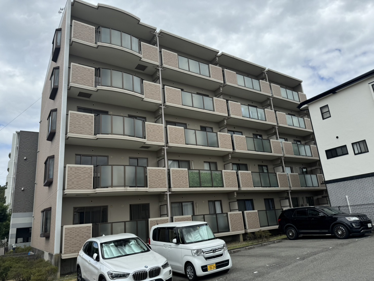 ディーズコート