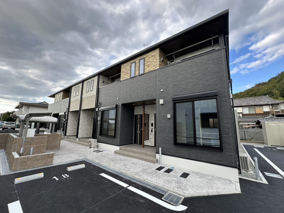 メゾングレーヌ勝原B