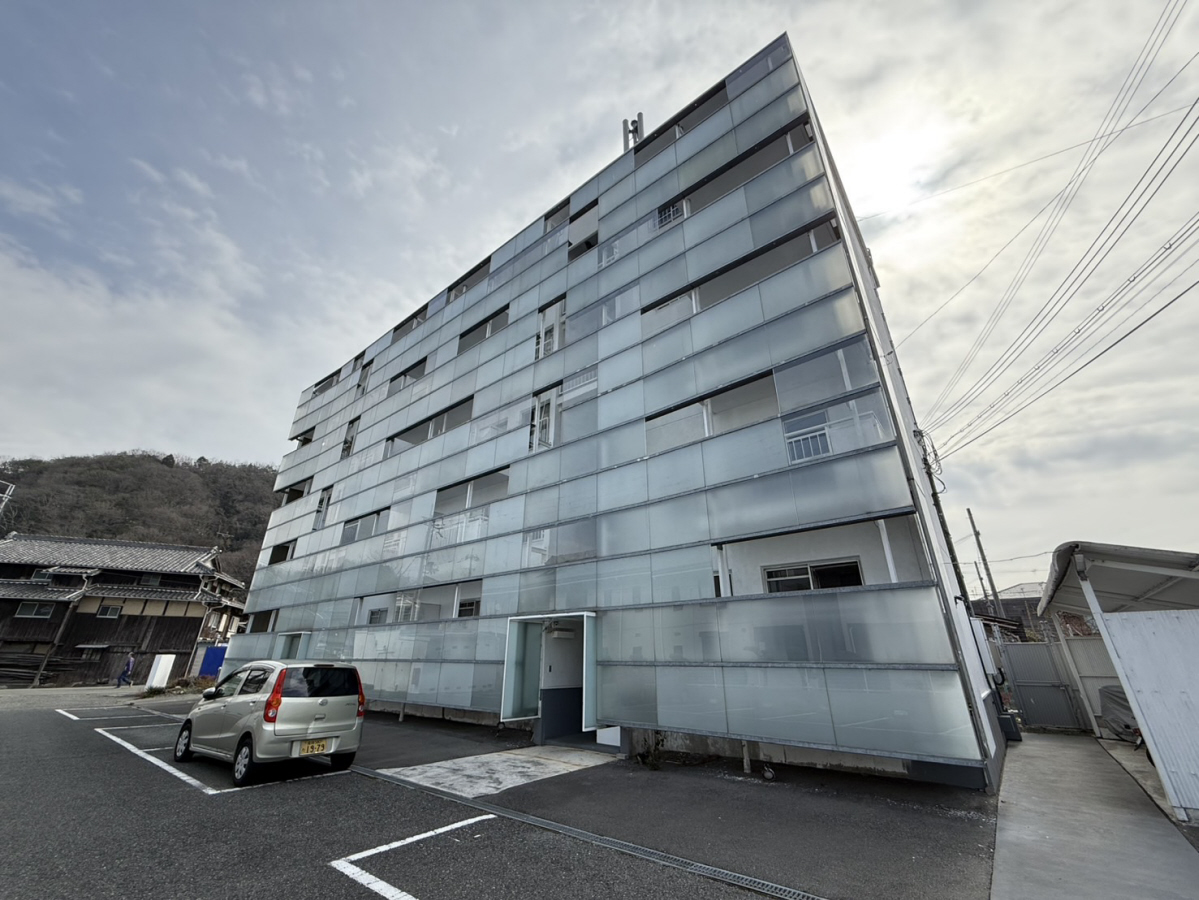 銀の馬車道壱番館A棟