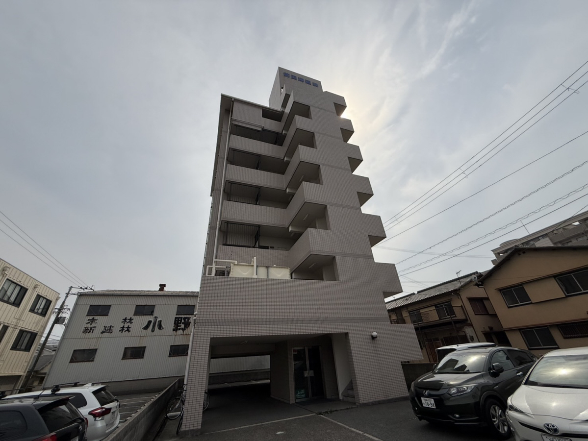メゾン前田