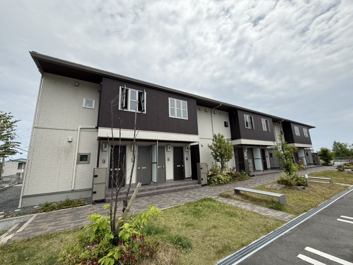 フェリーシード桜丘 A棟