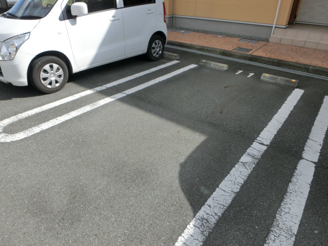駐車場 写真4