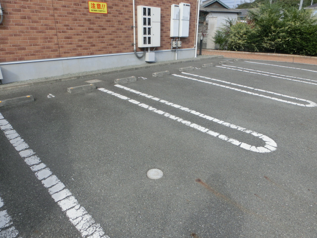 駐車場 写真4