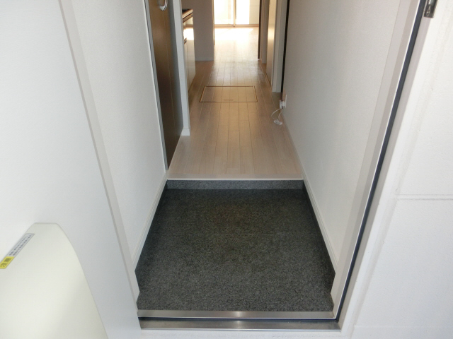 玄関 写真8