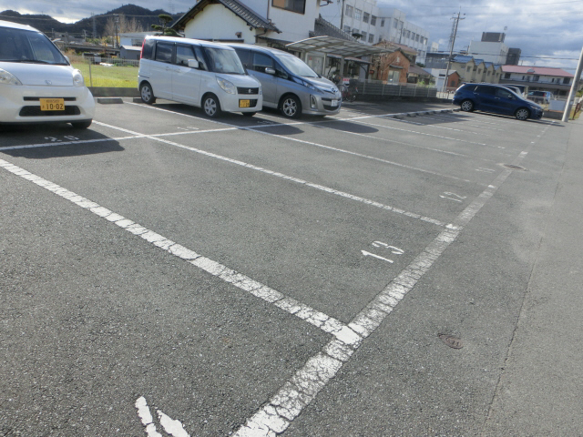 駐車場 写真32