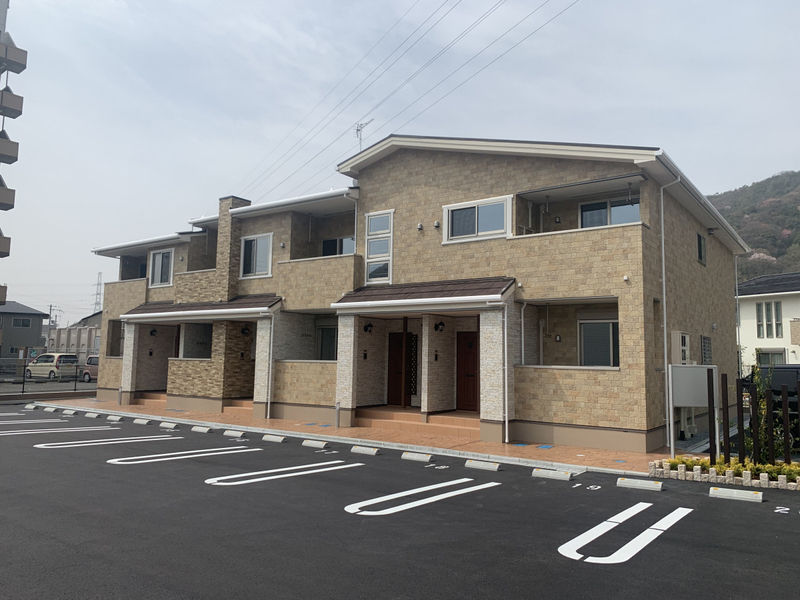 物件番号:1128393940 JR砥堀駅徒歩圏内!エアコン付き!人気のカウンターキッチンです!