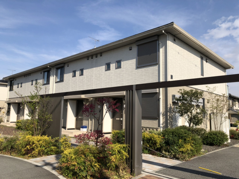 ニューフォーレス ナガタ D棟