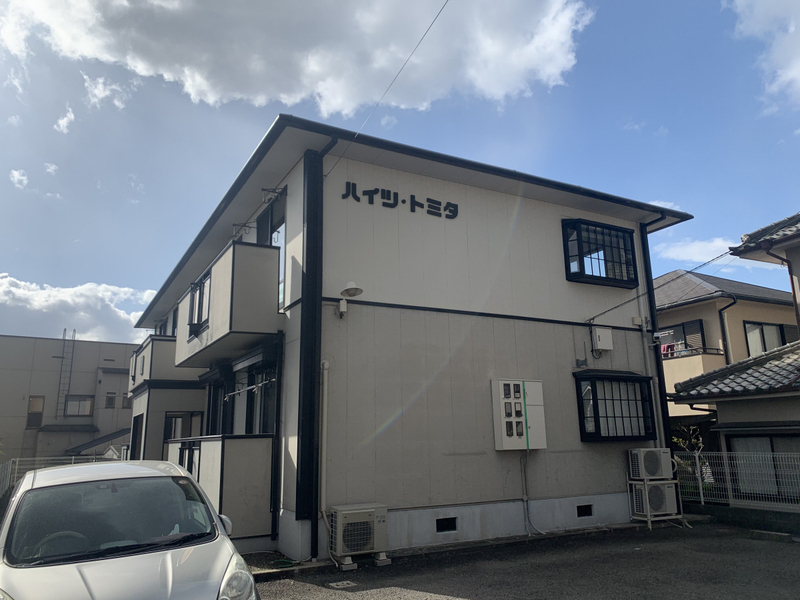 ハイツトミタ