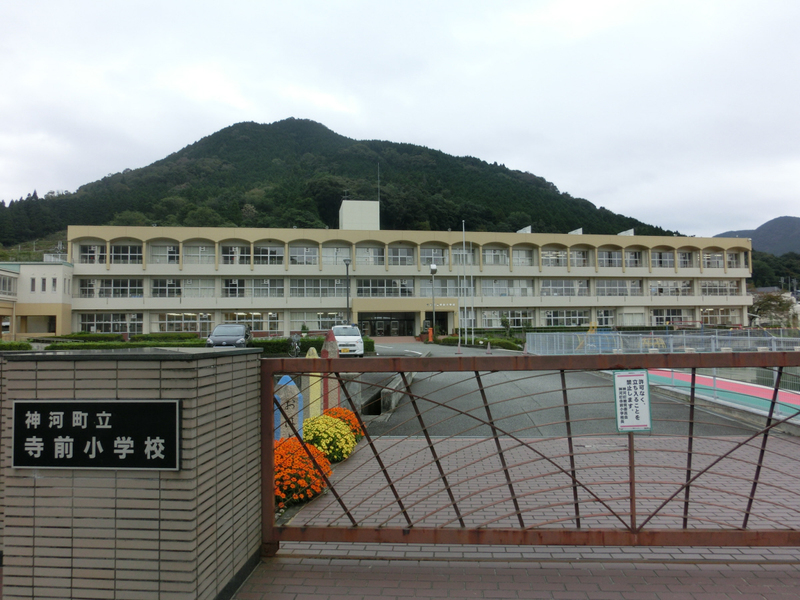 寺前小学校まで1483m (徒歩19分) 写真21