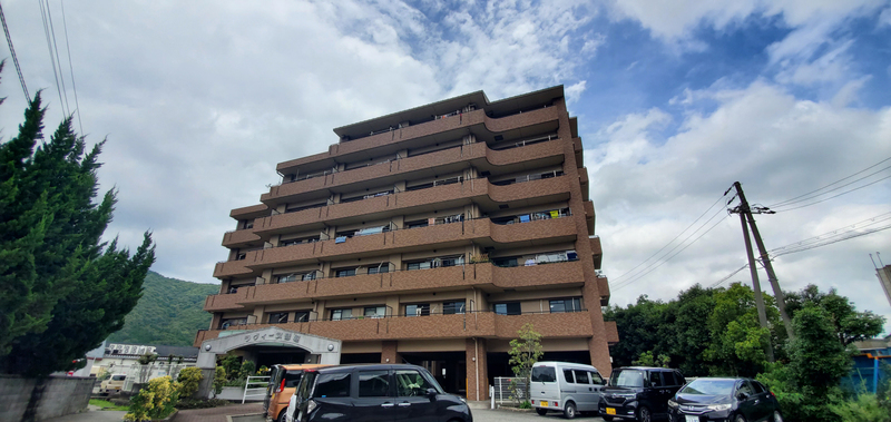 ラヴィーヌ砥堀
