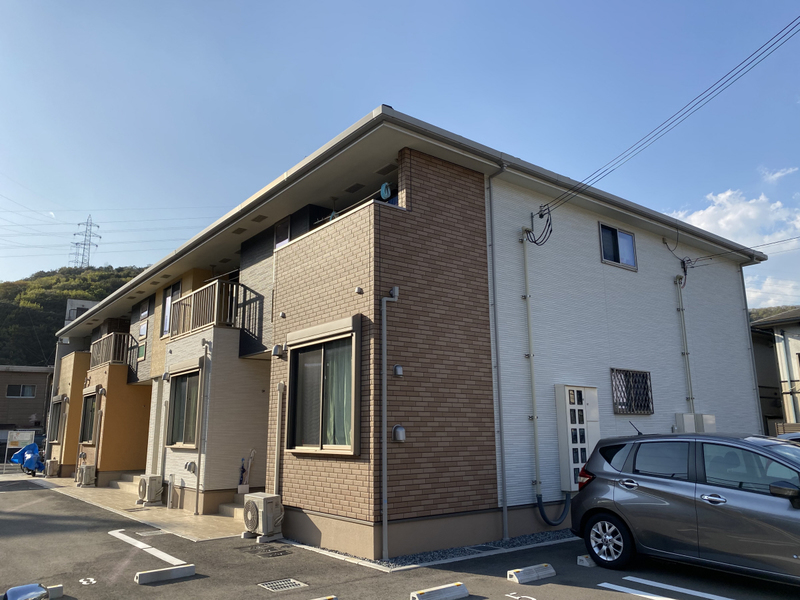 物件番号:1128386307 インターネット無料物件。砥堀駅徒歩10分！人気のアイランドキッチンです。