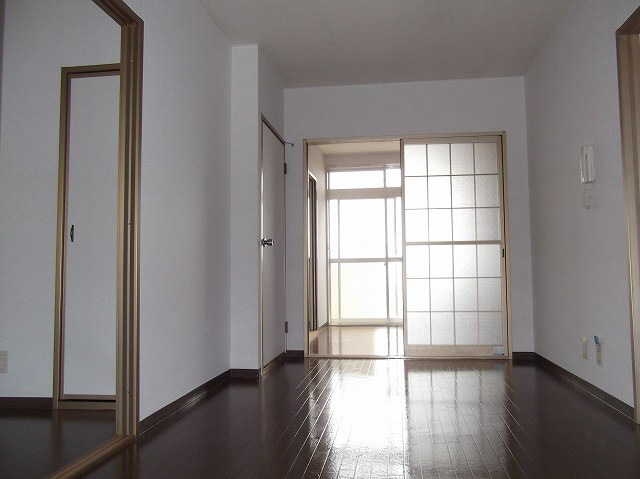 居室 写真3