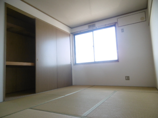 寝室 写真4