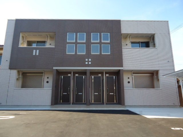 West　House