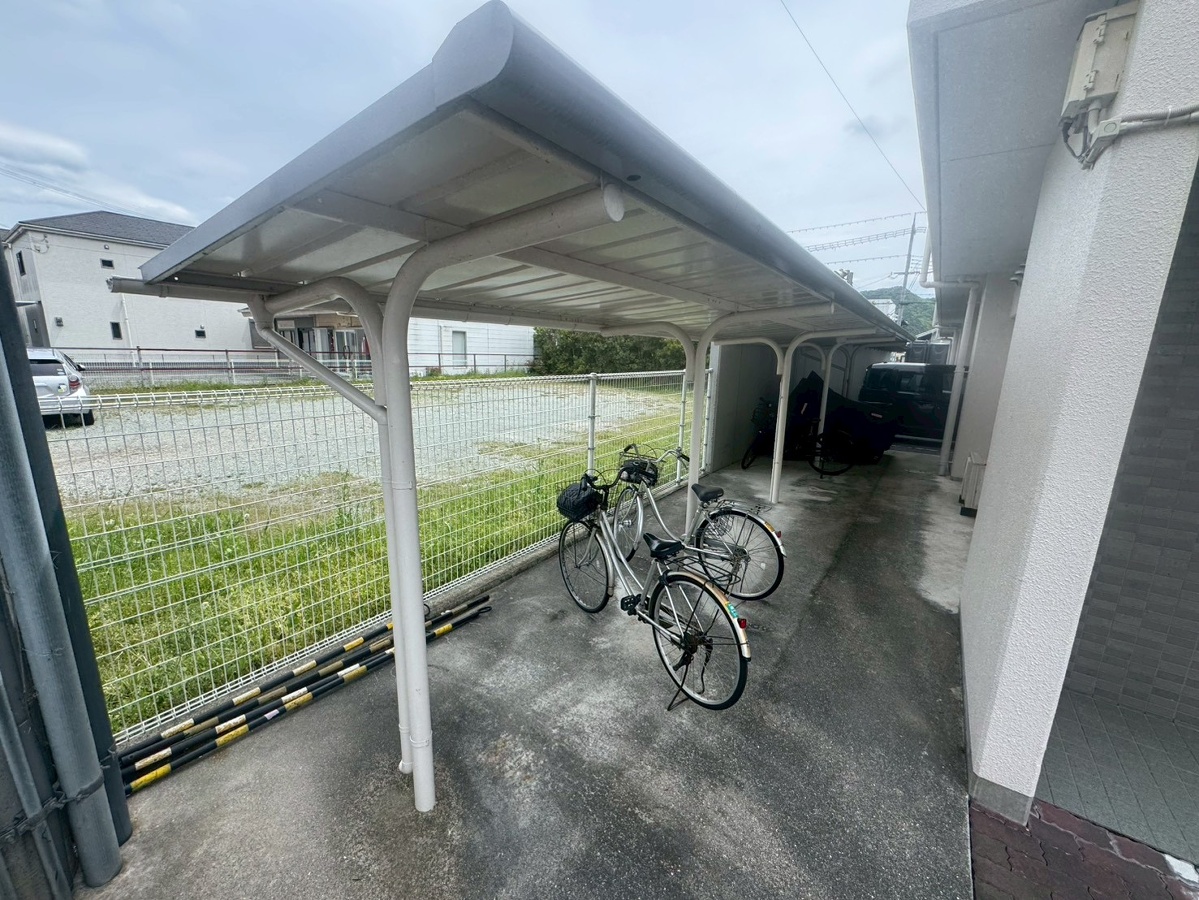 駐車場 写真4