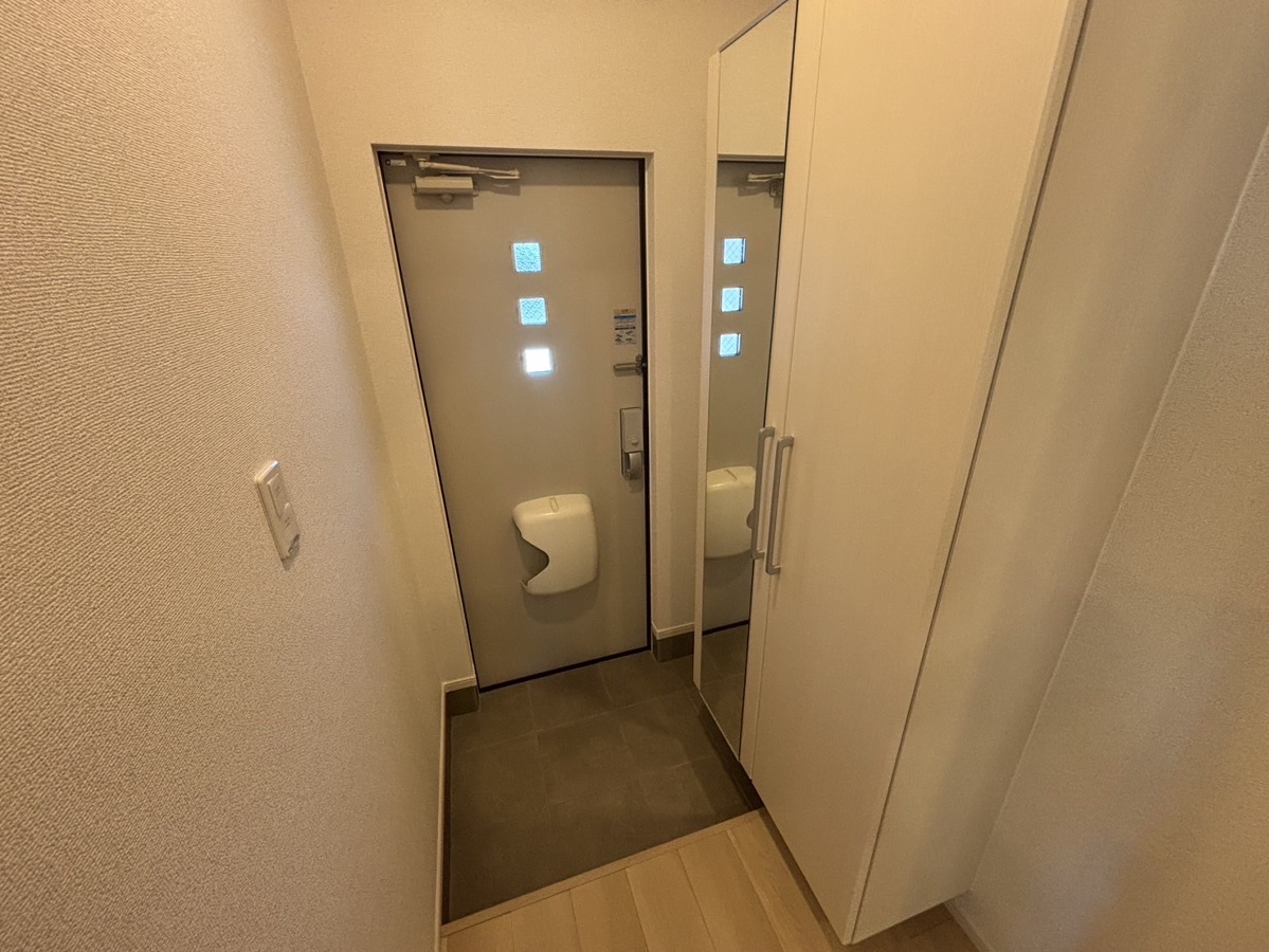 玄関 写真8