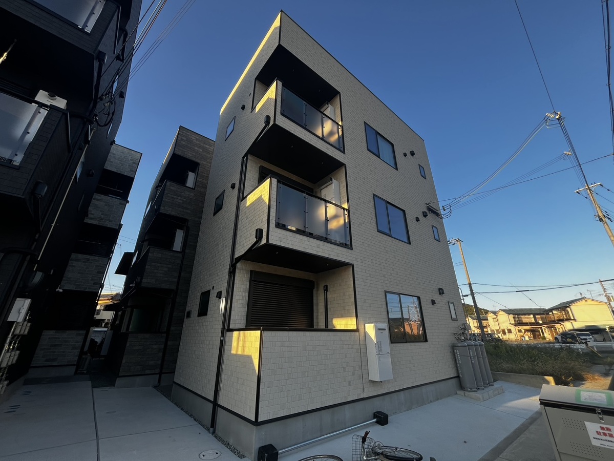 ボヌール英賀保駅前Ⅱ