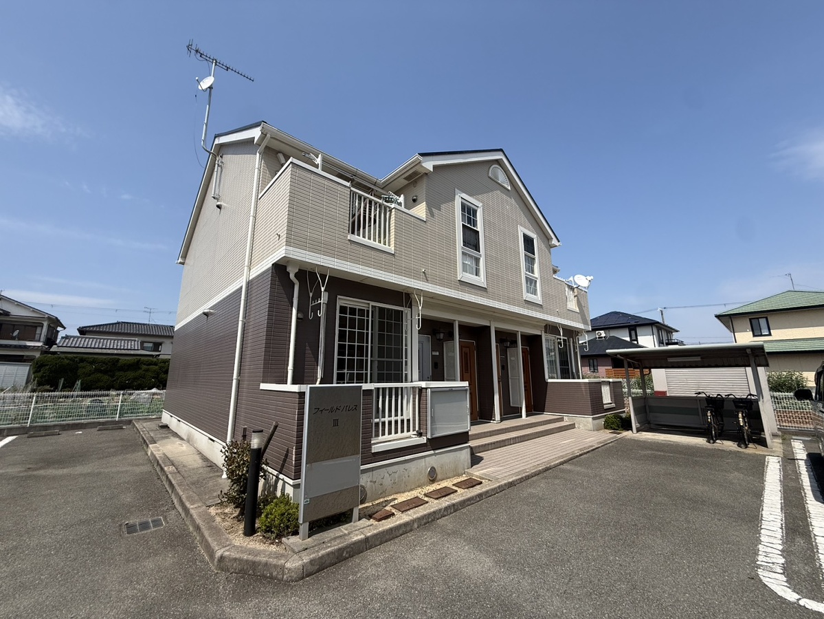 フィールド・パレスⅢ