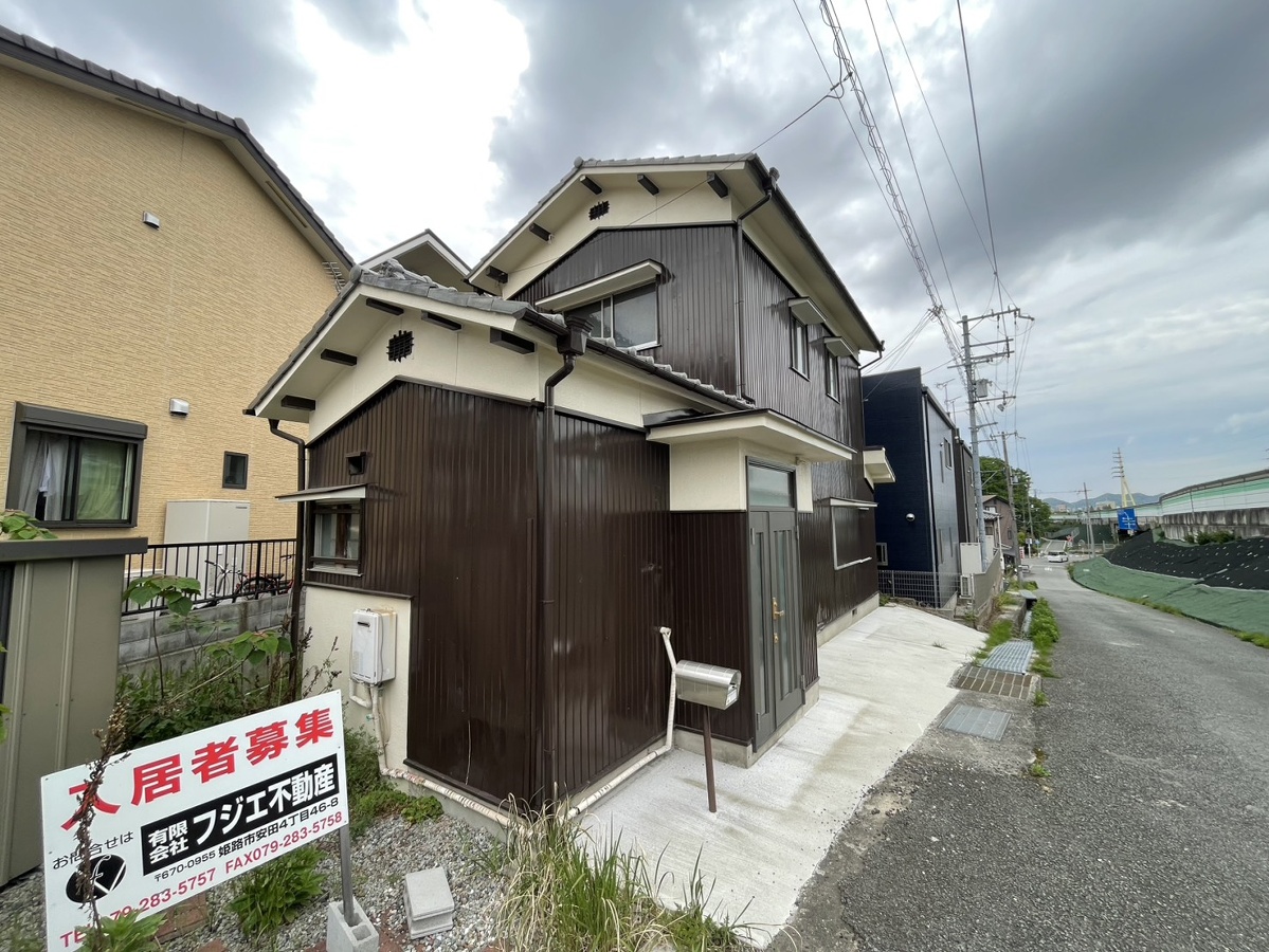 兼田貸家