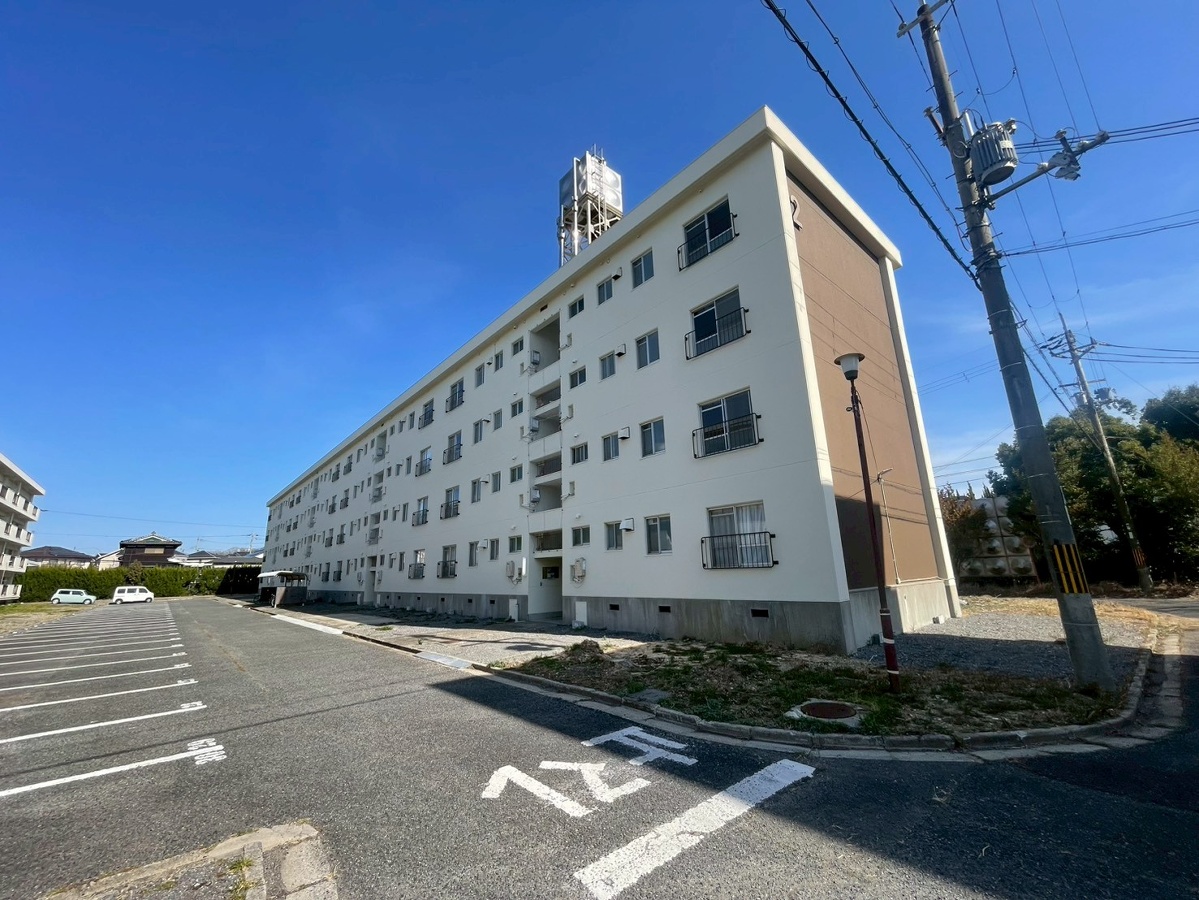 ヴィラナリー加東Ⅲ2号館