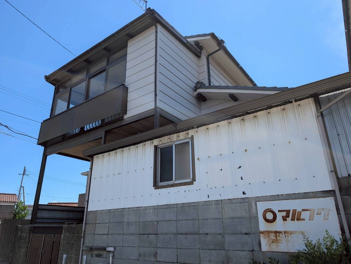 姫路市飾磨区英賀宮町戸建