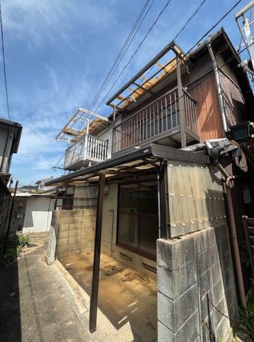 伊伝居戸建