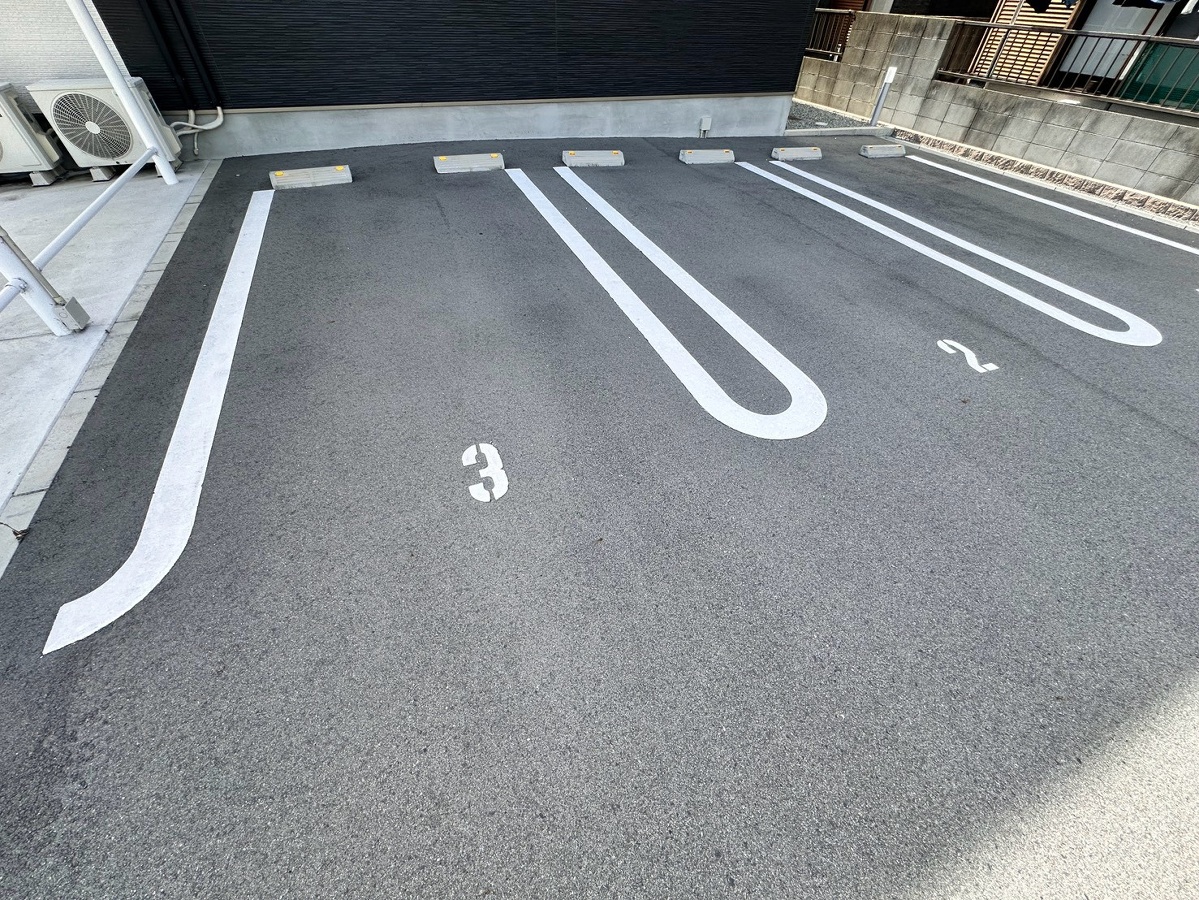 駐車場 写真4