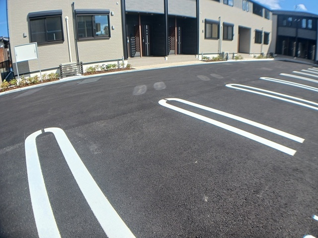 駐車場 写真13
