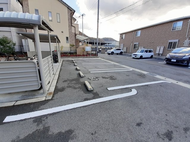 駐車場 写真13