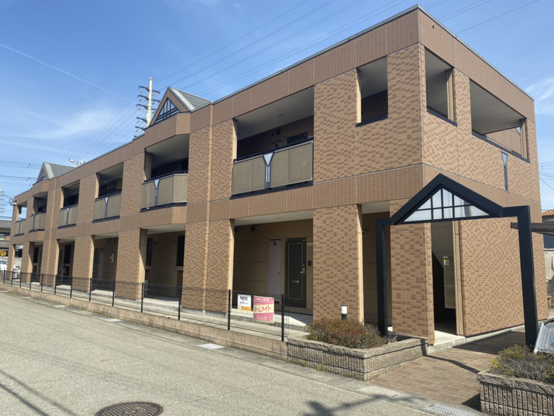 ＬＥＧＡＣＹ　ＧＡＲＤＥＮ　壱番館