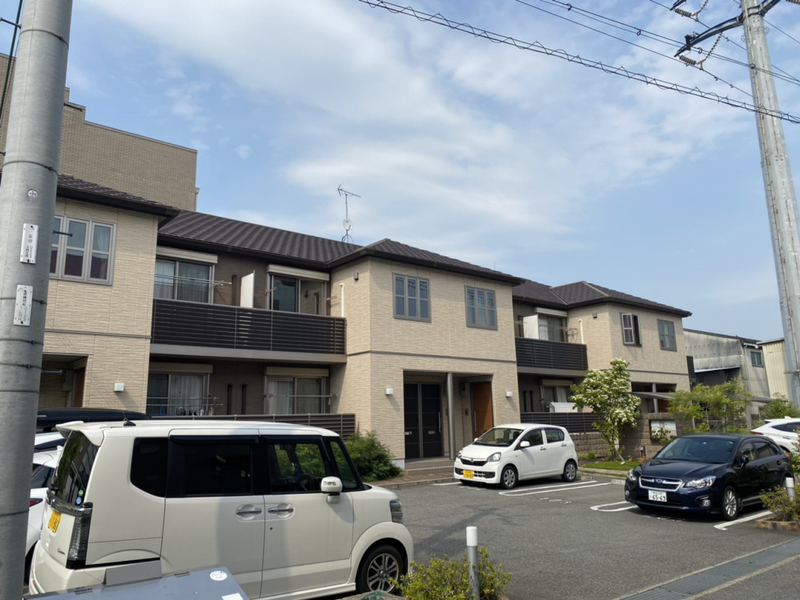 ラ　グリシーヌ