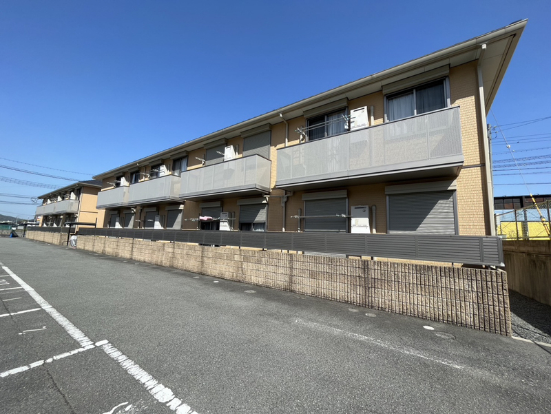 メゾンフリューゲルB棟