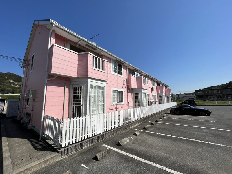 ファミールエスト