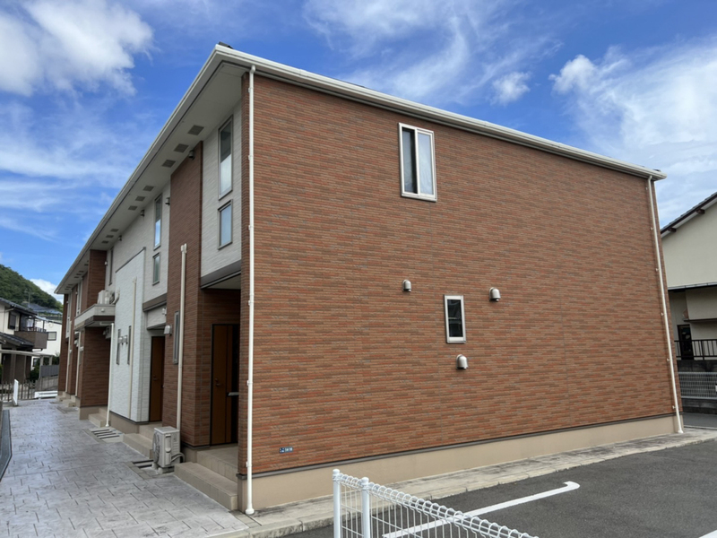 ラッキータウン辻井