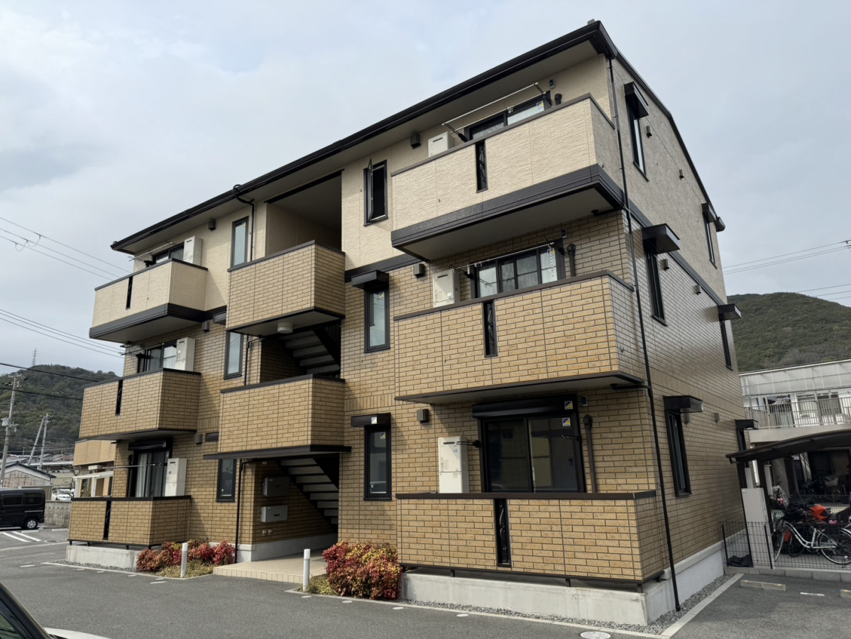 グランシャリオ　弐番館