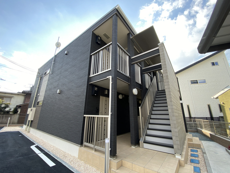 物件番号:1058301334 インターネット無料！人気の都市ガスで経済的です！便利な宅配BOX付き！