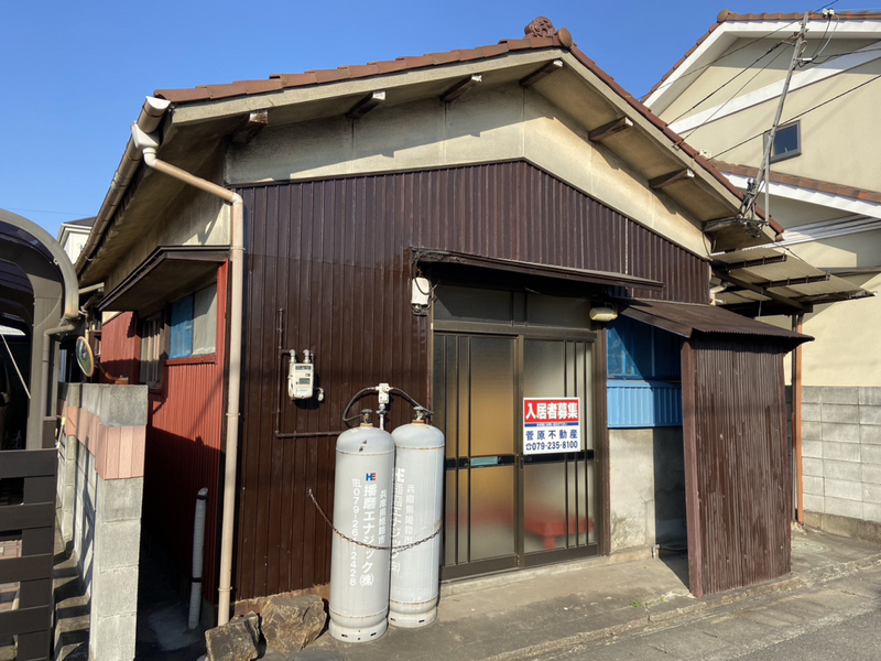 西浜町　貸家