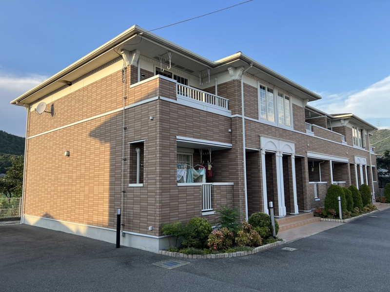物件番号:1128398080 敷金０円！　敷地内駐車場完備♪短期契約もご相談可能。