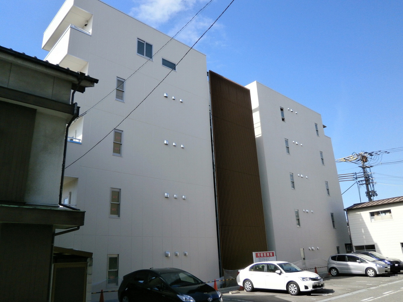 サクシード姫路駅南