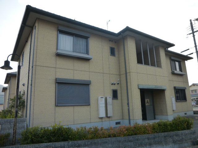 シャーメゾン高岡西 C棟