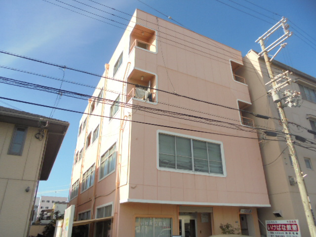 石水会館