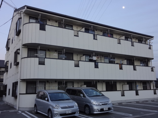 物件番号:1128407912 ラ・ム―近くで買物便利！　フレッツ光対応　日当り良好☆