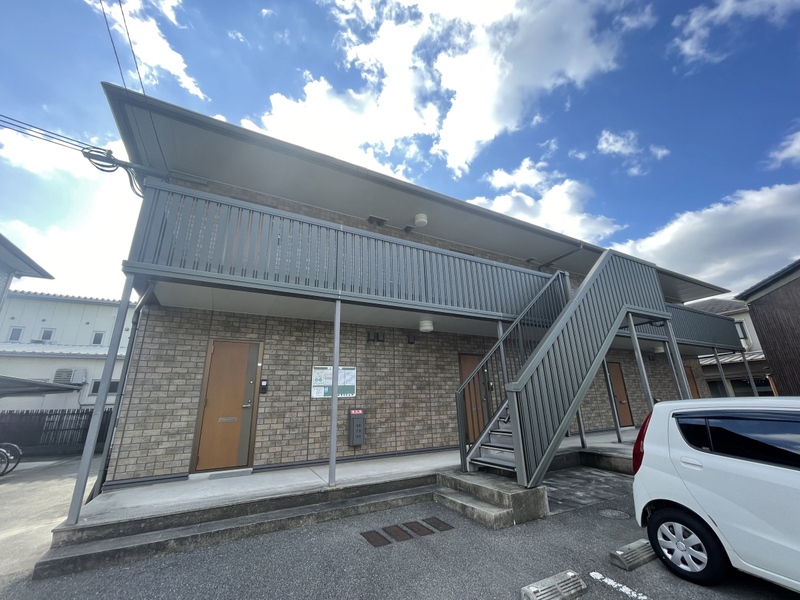 物件番号:1058434200 駐車場1台無料！オール電化で経済的♪エアコン完備で快適☆