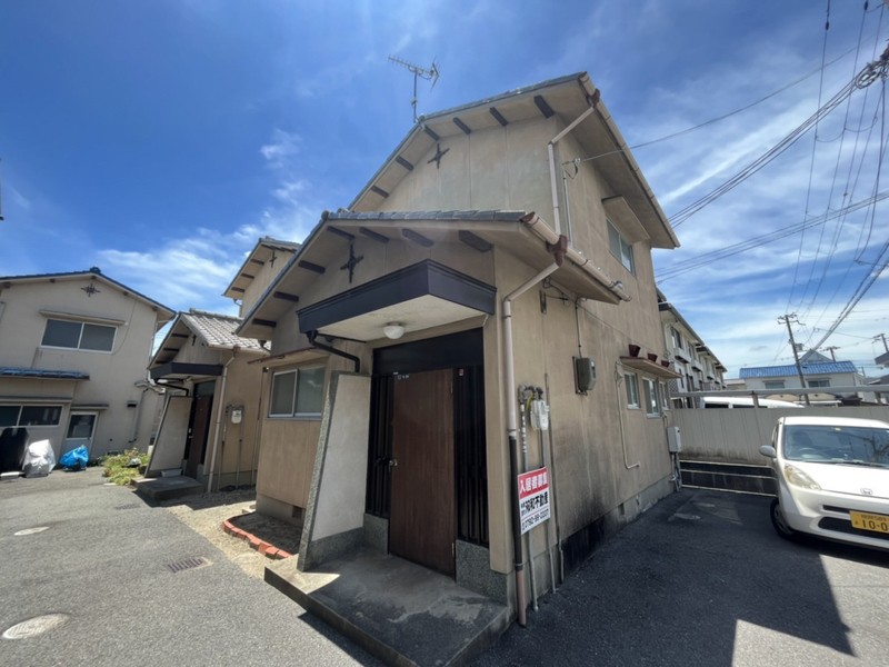 田寺8丁目貸家